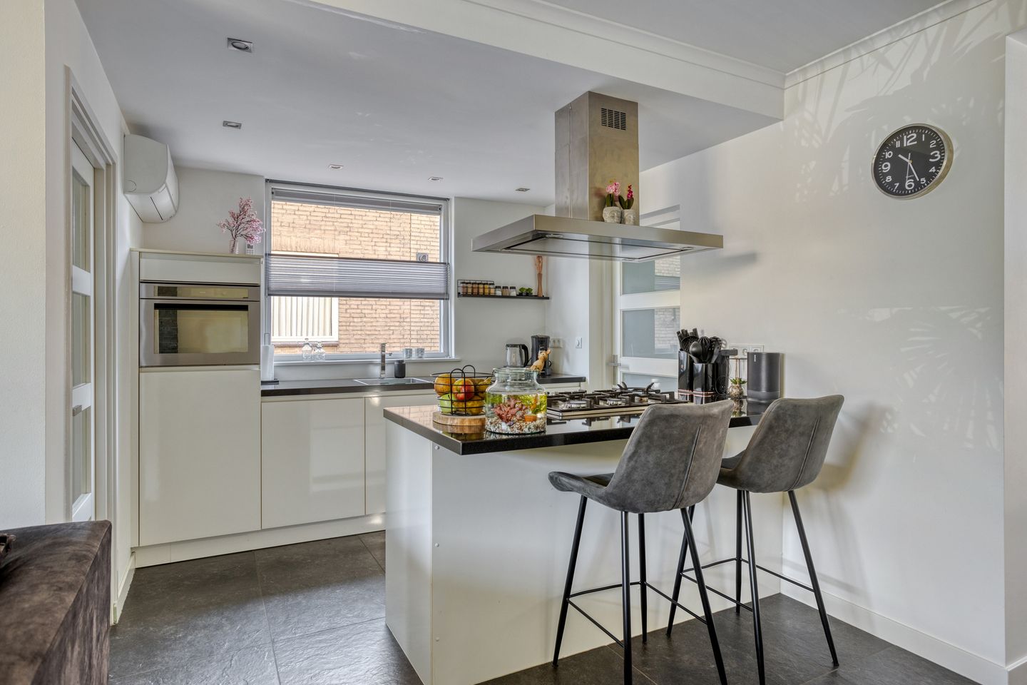 Foto 14 van Hienkershoff 9