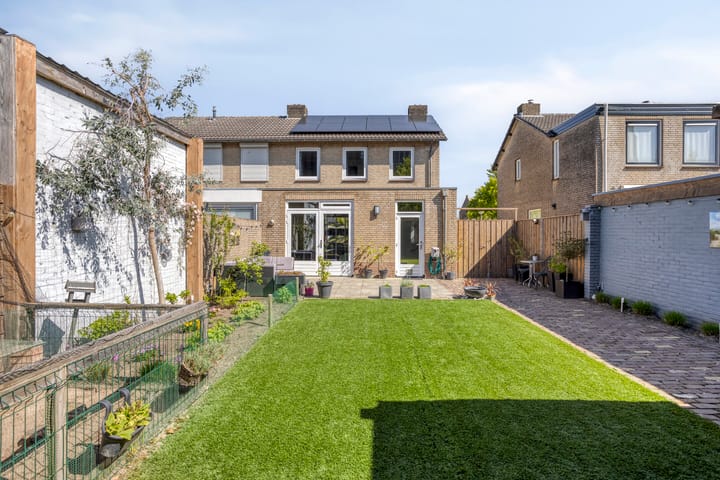 Foto 30 van Hienkershoff 9