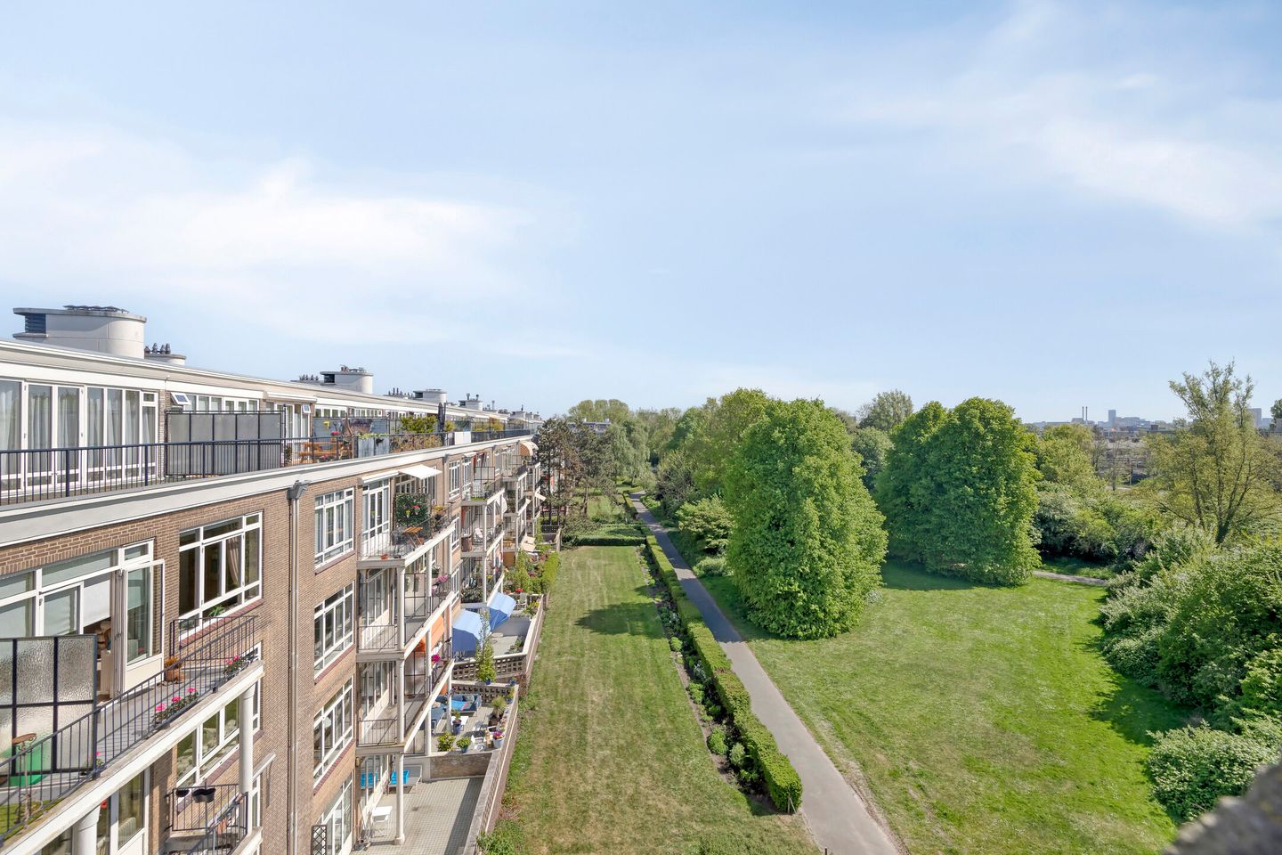 Foto 19 van Sportlaan 920