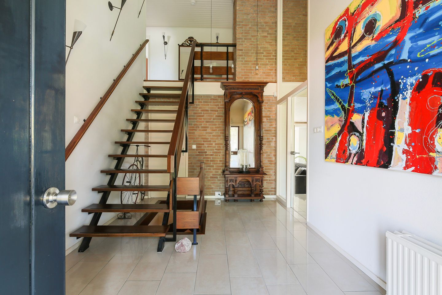 Photo 5 of Lammerts van Buerenstraat 2