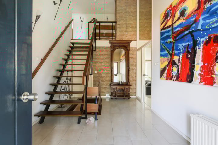 Photo 5 of Lammerts van Buerenstraat 2