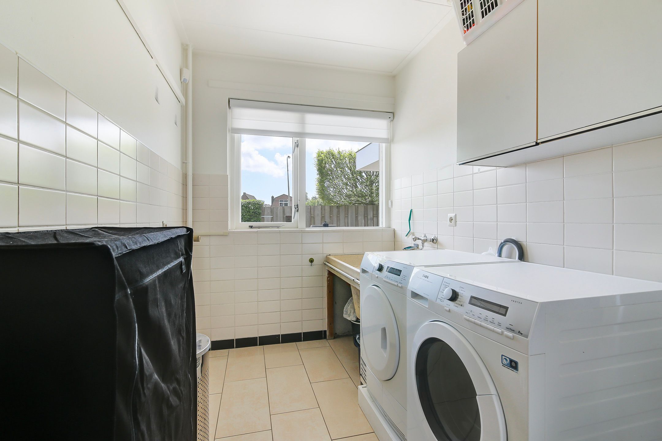 Photo 21 of Lammerts van Buerenstraat 2