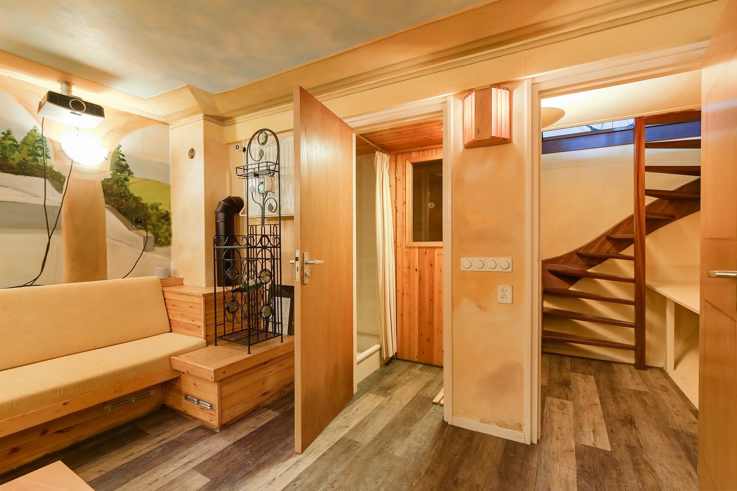 Photo 25 of Lammerts van Buerenstraat 2