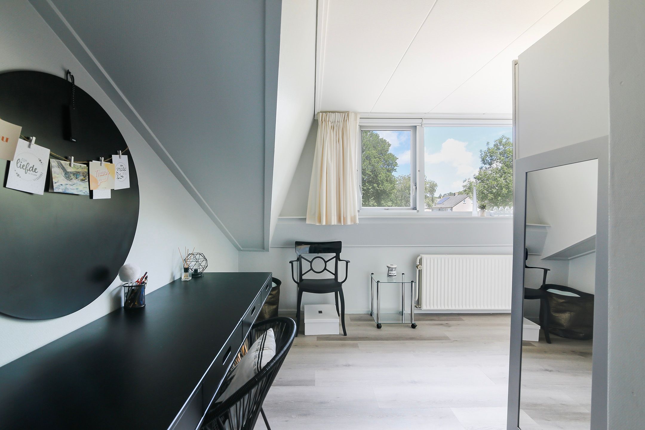 Photo 27 of Lammerts van Buerenstraat 2