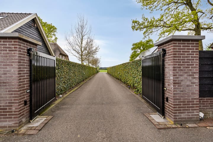 Foto 38 van Laarweg 16