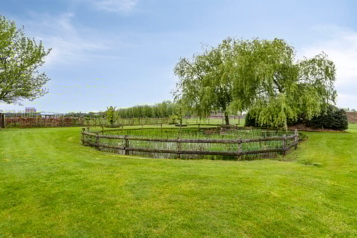 Foto 44 van Laarweg 16