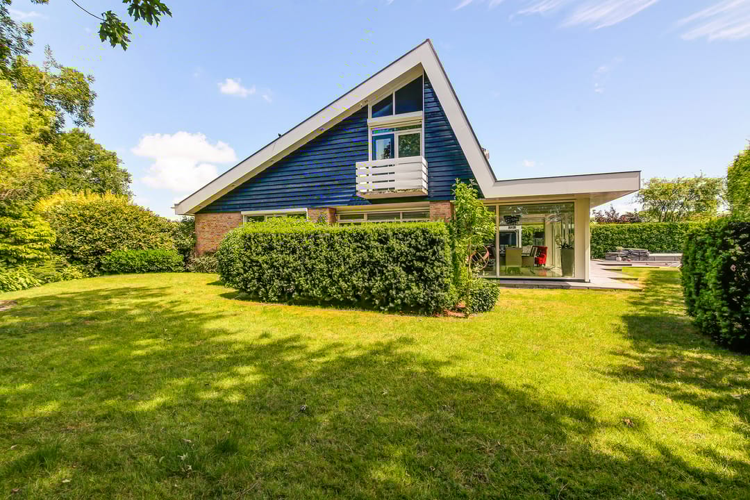 Photo 43 of Lammerts van Buerenstraat 2