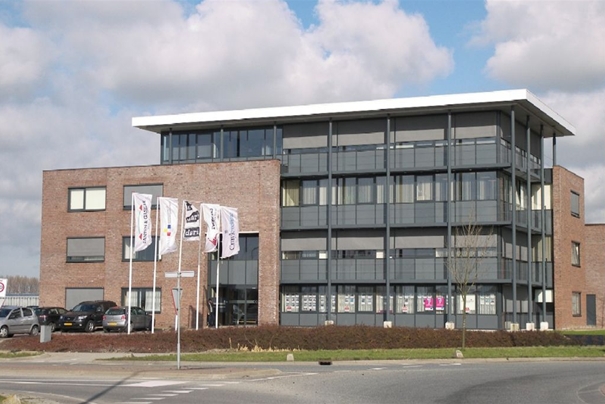 Oude Liermolenweg 1, De Lier