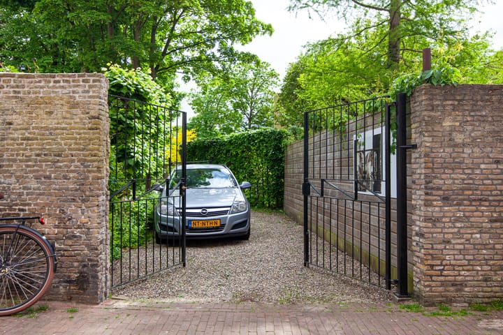 Photo 4 of Oosthaven 14