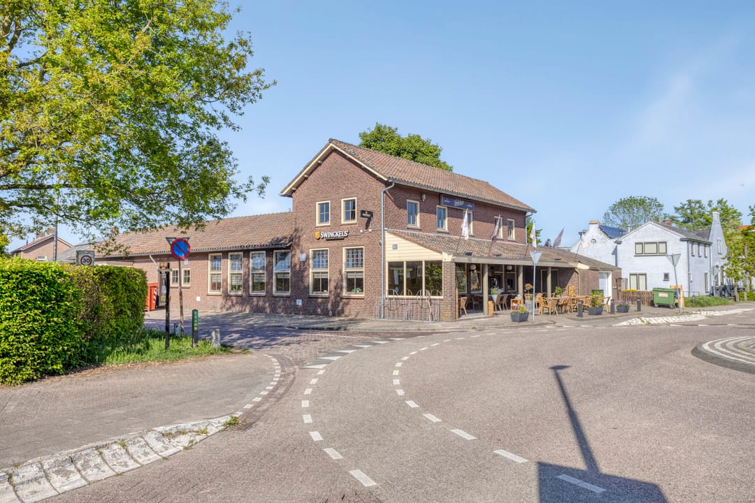 Foto 43 van Luttelherptseweg 1-A