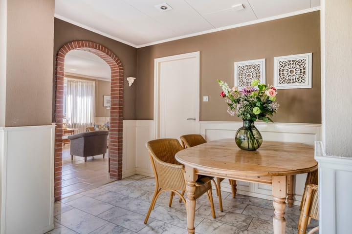 Foto 8 van Emmastraat 5