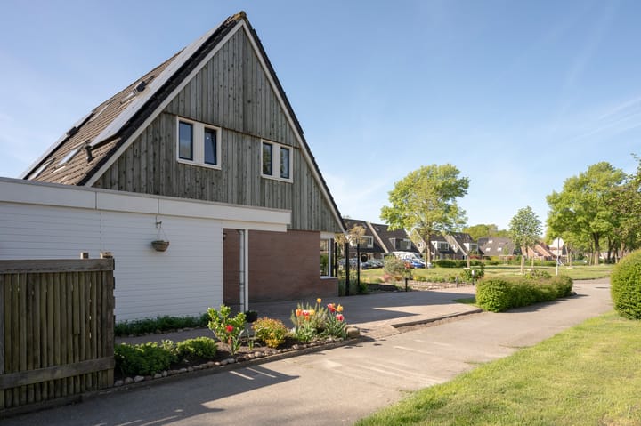 Foto 29 van Kuifmees 23