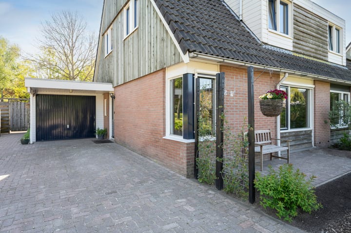 Foto 30 van Kuifmees 23