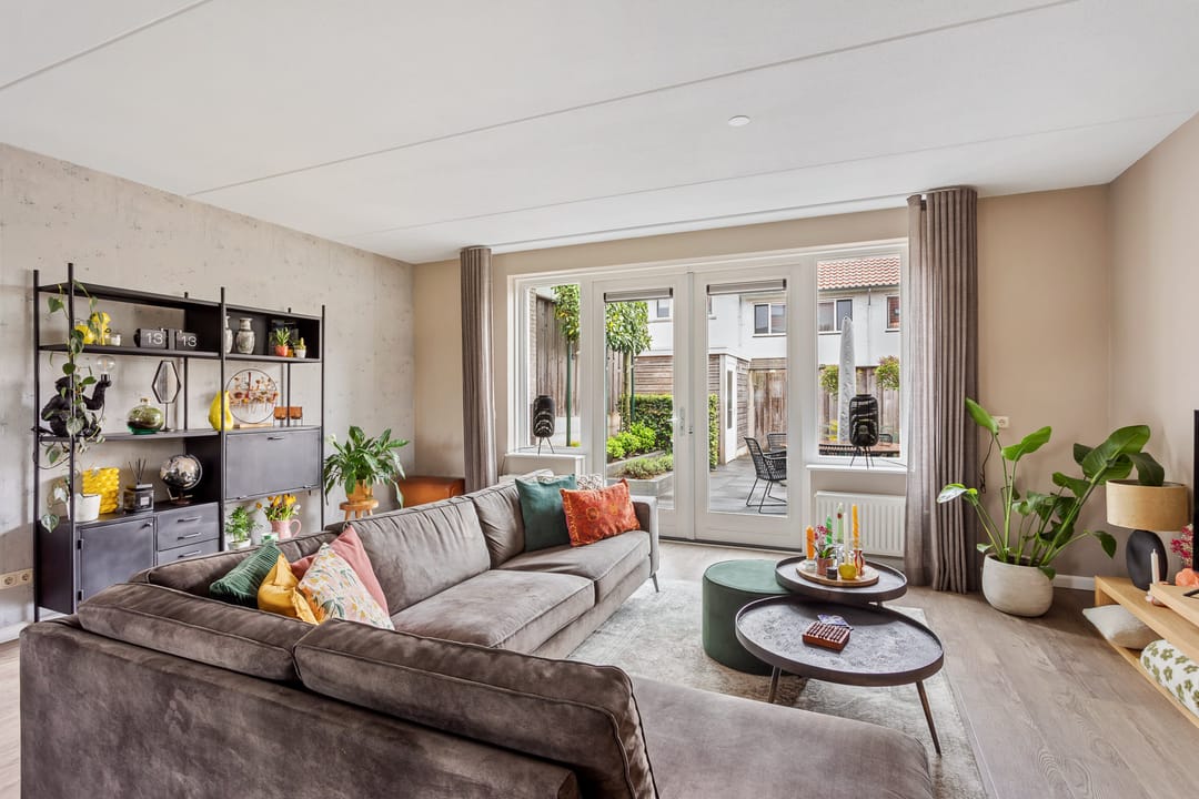 Foto 2 van Rozenhof 28