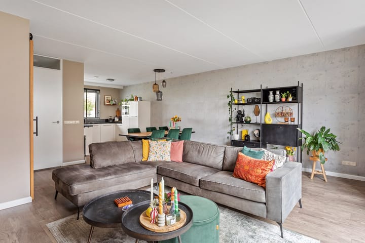 Foto 8 van Rozenhof 28