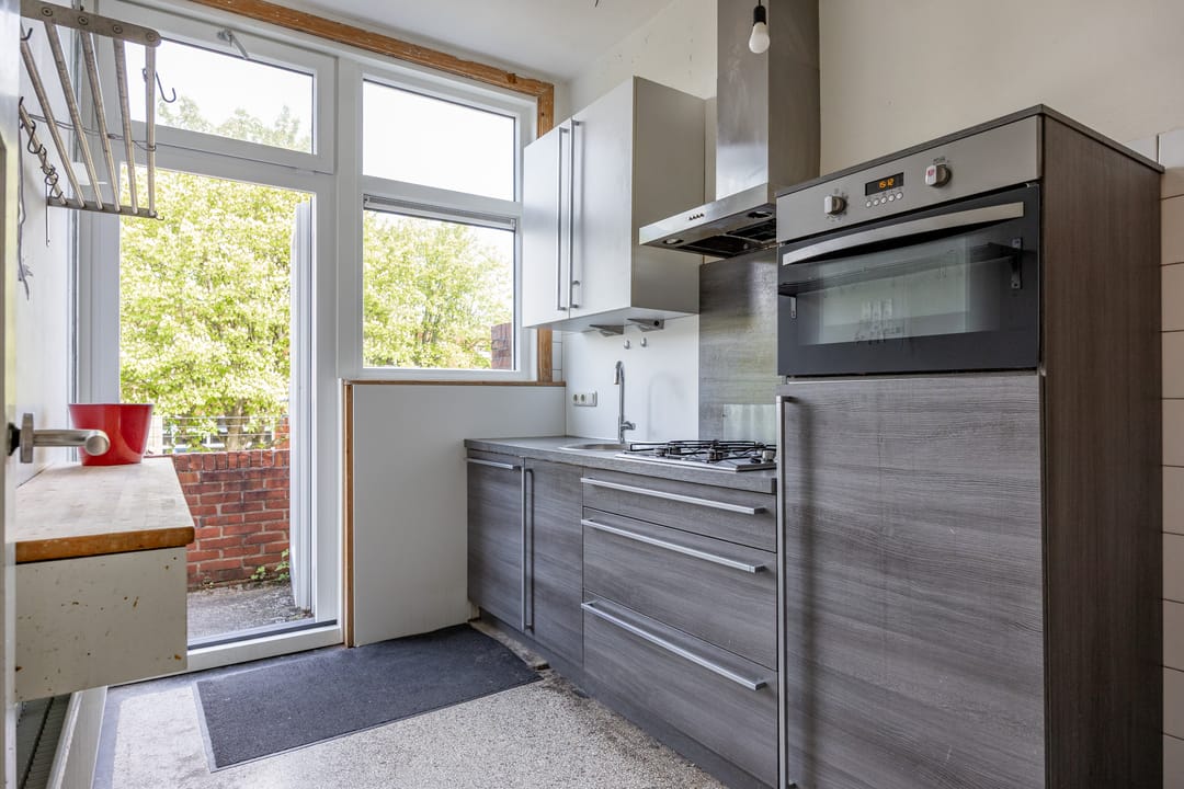 Photo 11 of J.C. Kapteynlaan 19-B