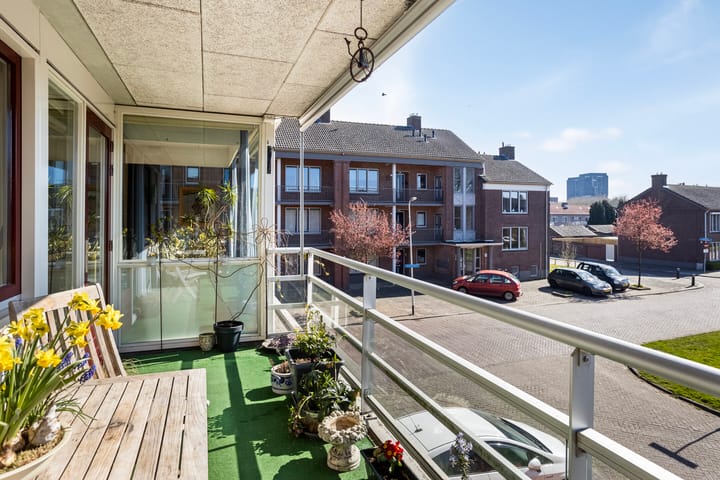 Foto 4 van Thorbeckeplein 4-D