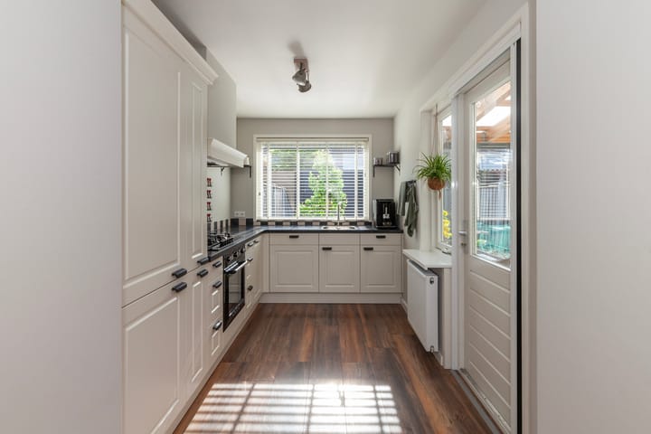 Foto 10 van Leeuwerikstraat 7