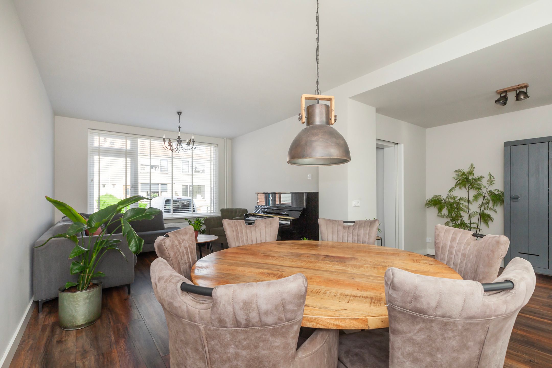 Photo 3 of Leeuwerikstraat 7