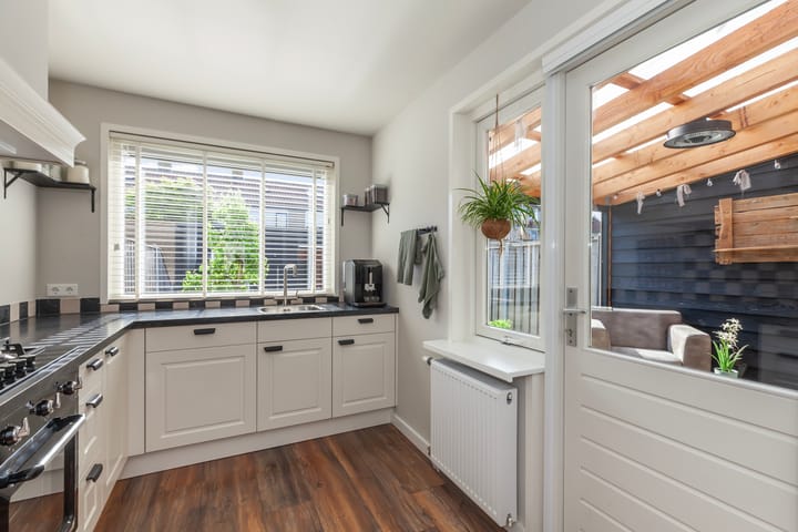 Foto 12 van Leeuwerikstraat 7