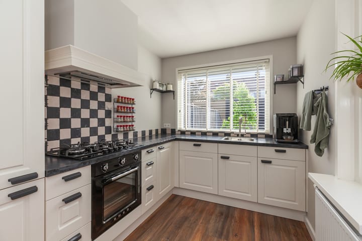 Foto 11 van Leeuwerikstraat 7