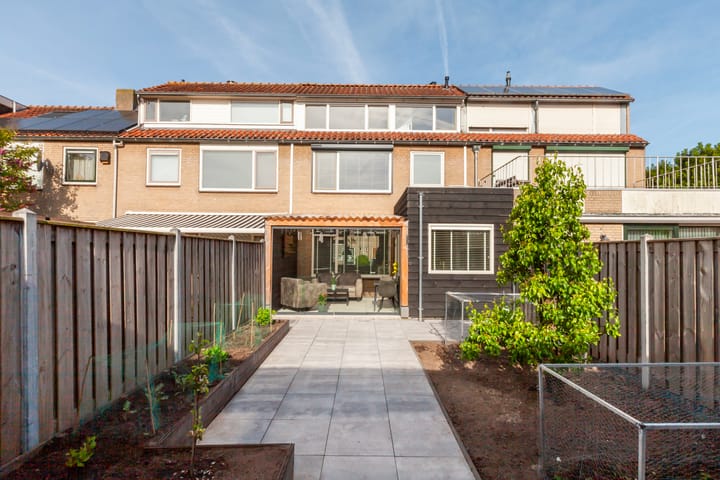 Foto 32 van Leeuwerikstraat 7