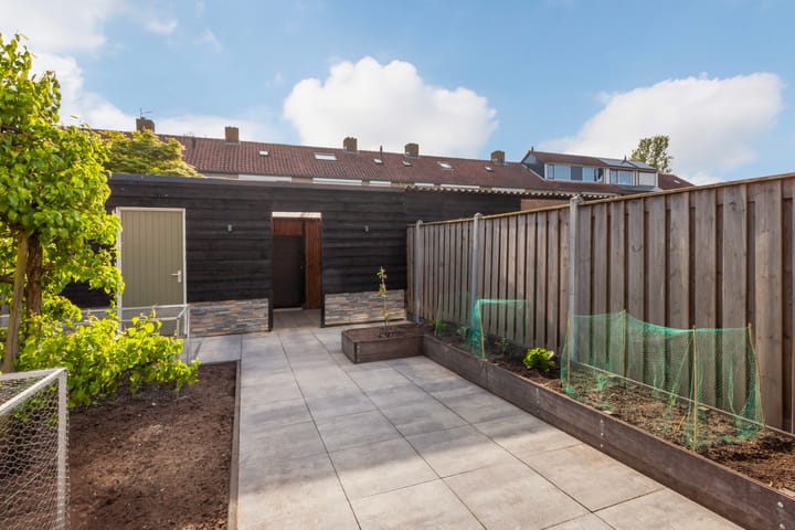 Foto 33 van Leeuwerikstraat 7