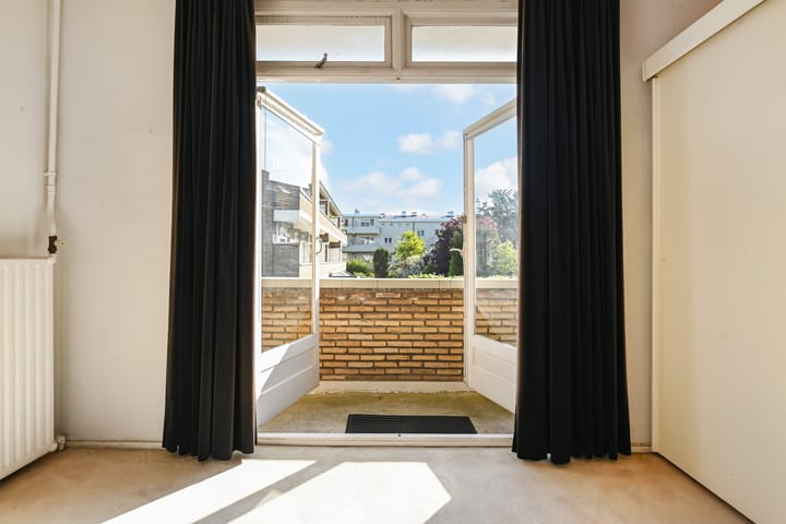 Photo 24 of Muurbloemweg 77