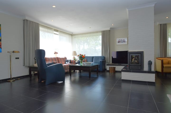 Foto 3 van Helmondseweg 90