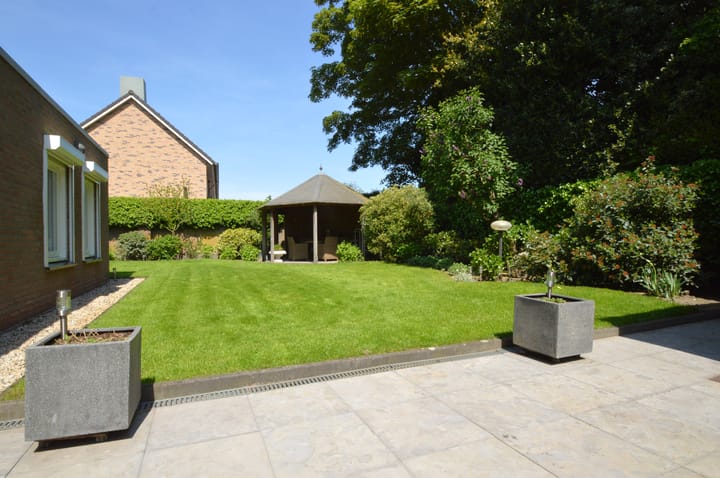 Foto 19 van Helmondseweg 90