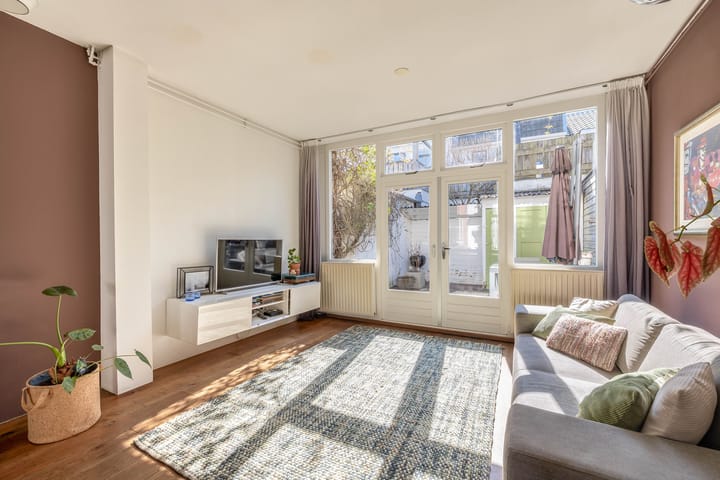 Foto 12 van Van Diemenstraat 34