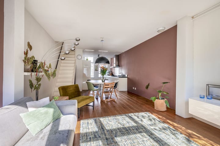 Foto 14 van Van Diemenstraat 34