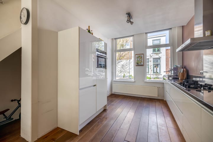 Foto 19 van Van Diemenstraat 34