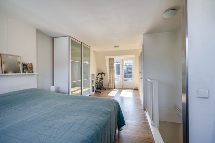 Foto 42 van Van Diemenstraat 34