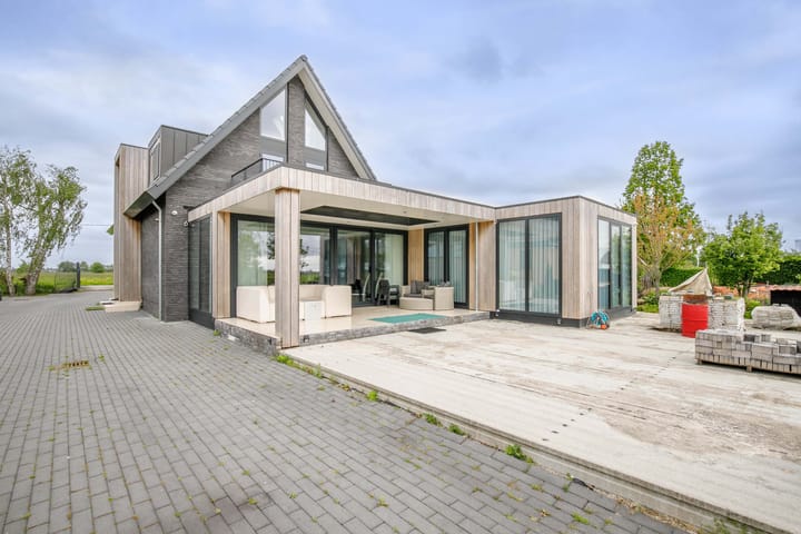 Foto 46 van Achterbroek 26-A