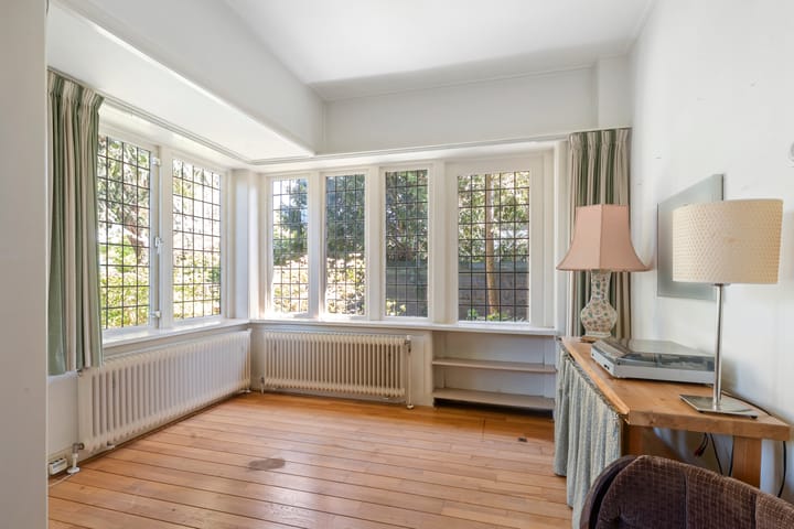 Foto 7 van Julianalaan 64