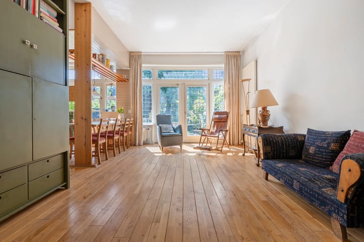 Foto 14 van Julianalaan 64