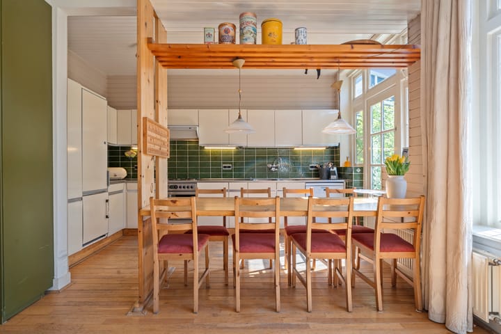 Foto 16 van Julianalaan 64