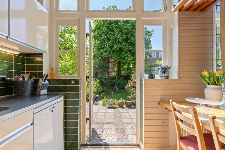 Foto 20 van Julianalaan 64