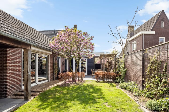 Foto 46 van Steenstraat 58