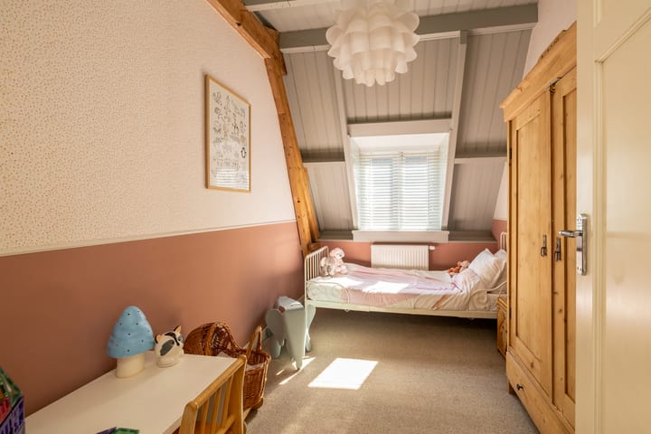 Foto 35 van Vredebestlaan 51