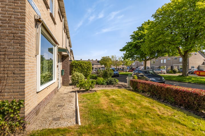 Foto 28 van Ds. S. Huismansstrjitte 39