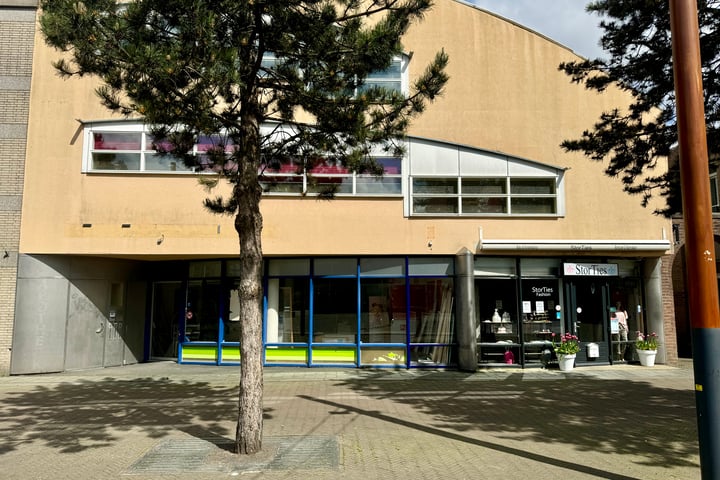 Kerkplein 4-5, Zeewolde