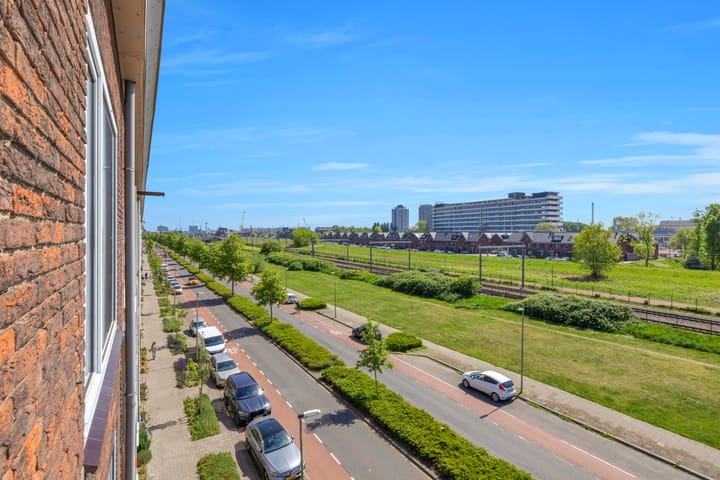 Foto 4 van Parallelweg 132-D