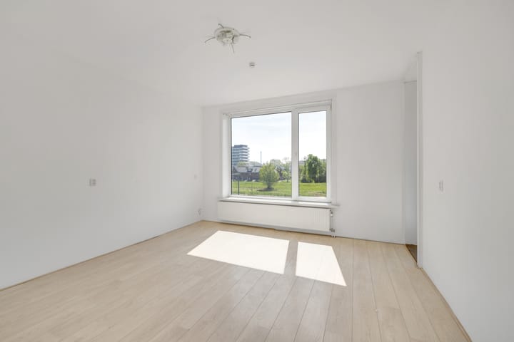 Foto 8 van Parallelweg 132-D