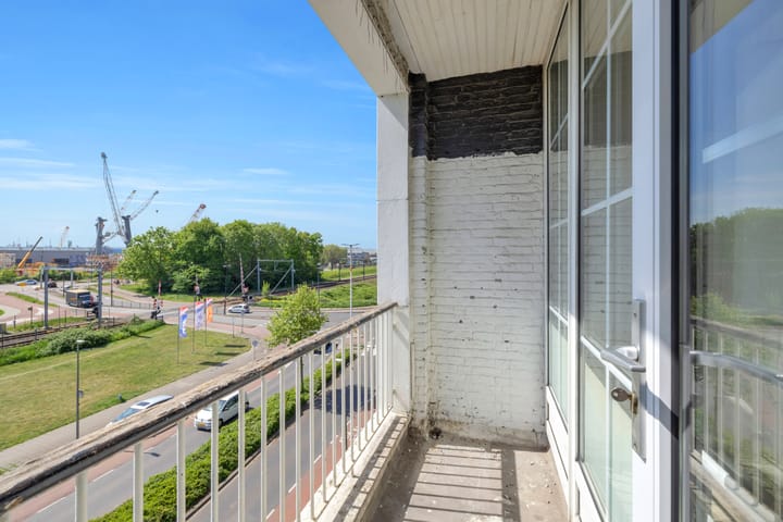 Foto 10 van Parallelweg 132-D