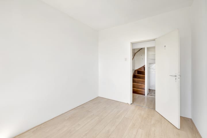 Foto 13 van Parallelweg 132-D