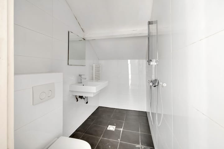 Foto 30 van Parallelweg 132-D