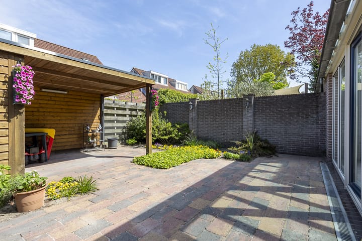 Foto 12 van Jacob Catsstraat 13