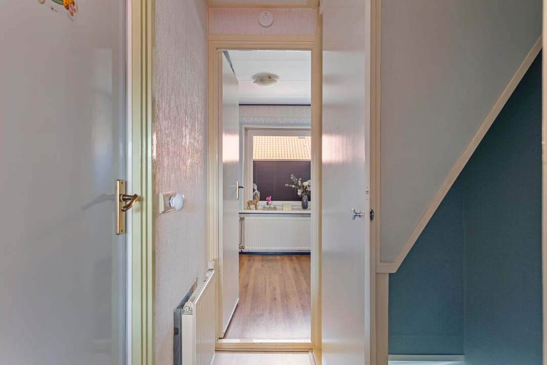 Photo 17 of Valkenweg 15